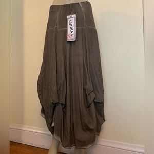 Luukaa olive green bubble skirt size 2 (small) NWT lagenlook